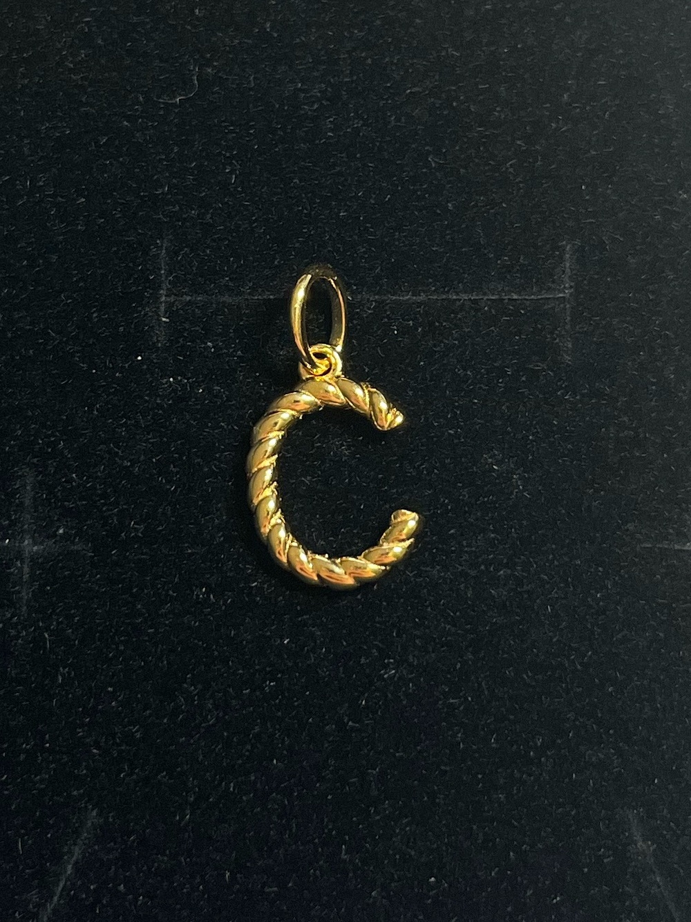 New Hillberg & Berk braided “C” charm. 925 Sterling silver. 14k gold plated.